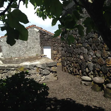 Casa Do Castanheiro Feriehus *